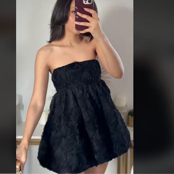 Zara Structured Floral Mini Dress NWT Black Size XL Blogger Fav - Picture 2 of 12